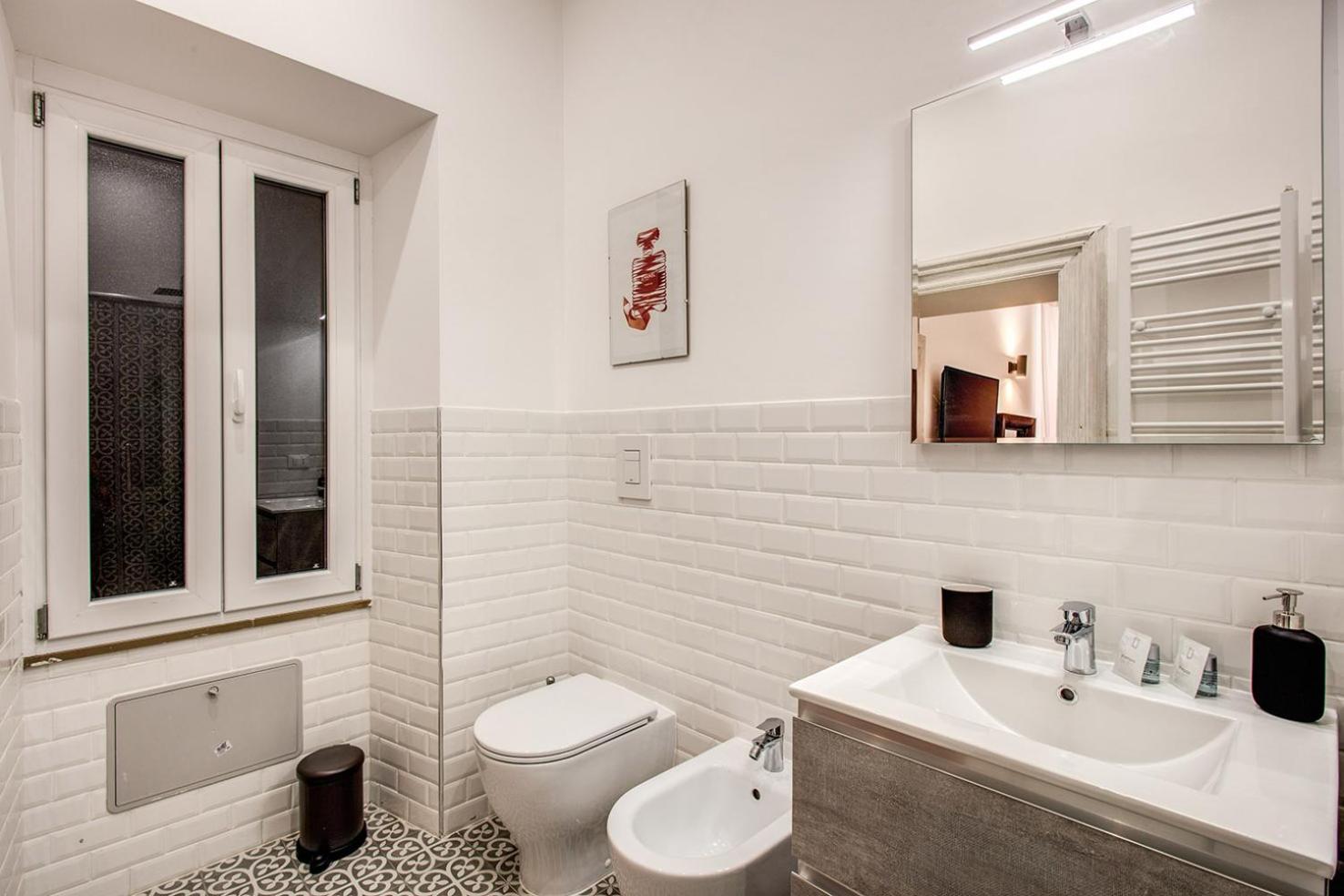 Monti Quiet And Spacious Apartment Rome Luaran gambar