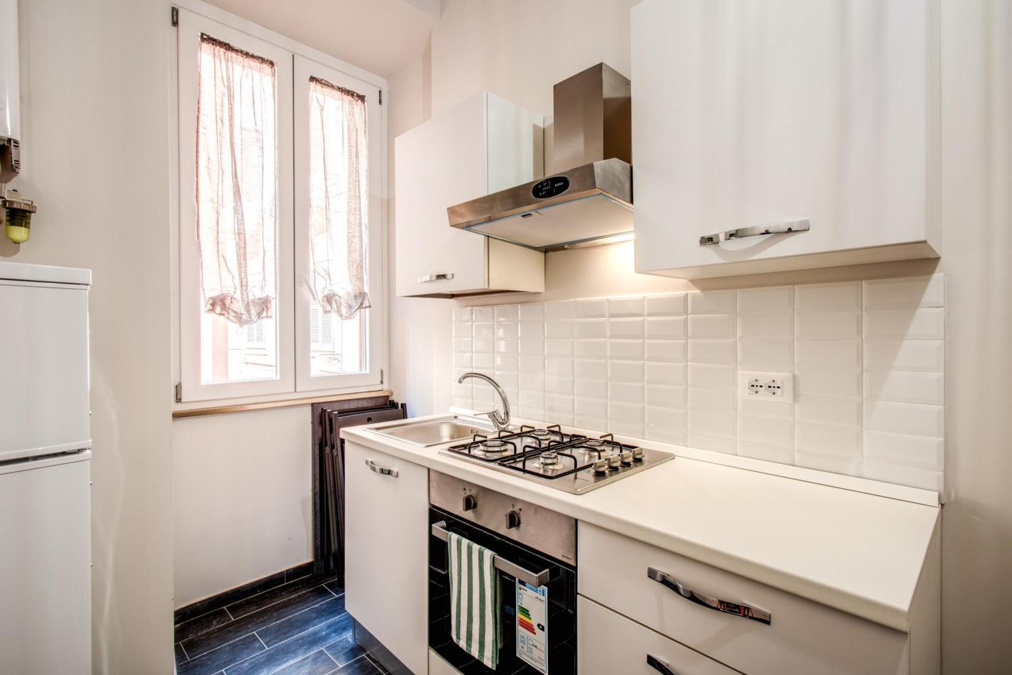 Monti Quiet And Spacious Apartment Rome Luaran gambar